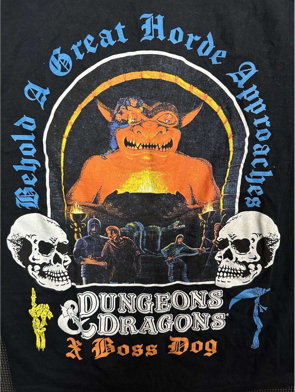 Dungeons & Dragons A Great Horde Approaches Skull Graphic T Shirt Large